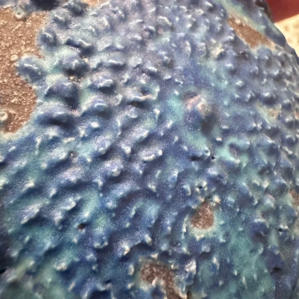 Vintage Rimini Blue Scaly‎ Mosaic Pattern Vase Unique Art Pottery 11
